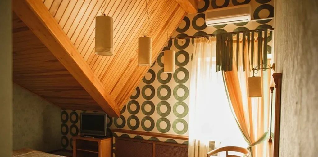 комната г Пермь р-н Мотовилихинский ул 4-я Линия 24 фото 2