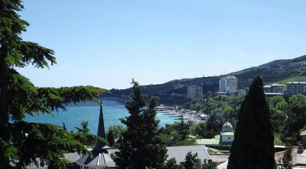 комната г Ялта пгт Гурзуф ул Ленинградская 30 фото 11
