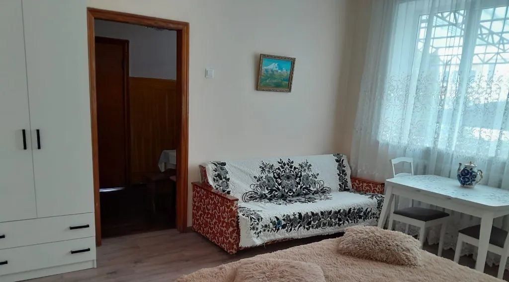 комната г Кисловодск ул Артема 10 фото 2