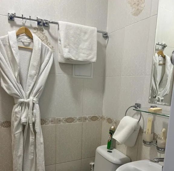 комната г Сургут ул Григория Кукуевицкого 15/3 фото 5