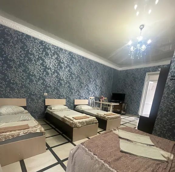 комната г Грозный р-н Заводской ул имени Мовлида Алероевича Висаитова 25 фото 1