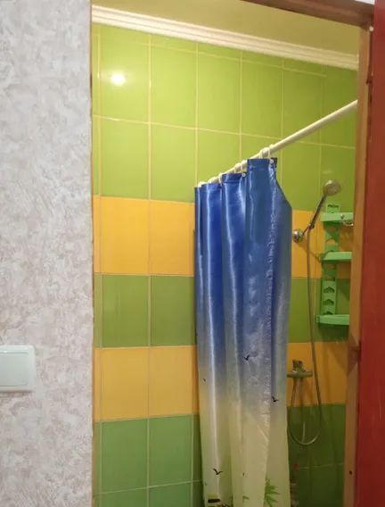 комната г Феодосия пгт Орджоникидзе пер Семашко 2 фото 7
