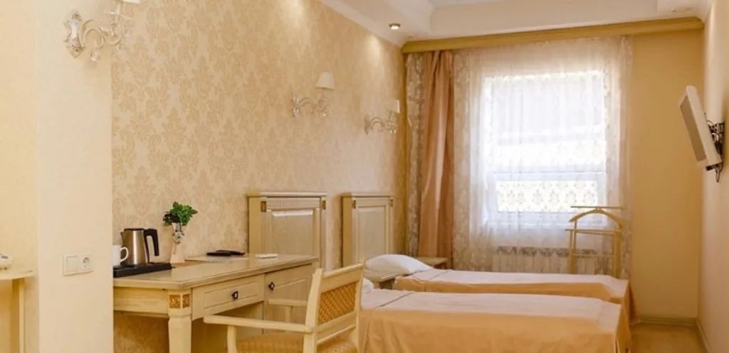 комната г Саратов р-н Фрунзенский ул Вокзальная 2а фото 2