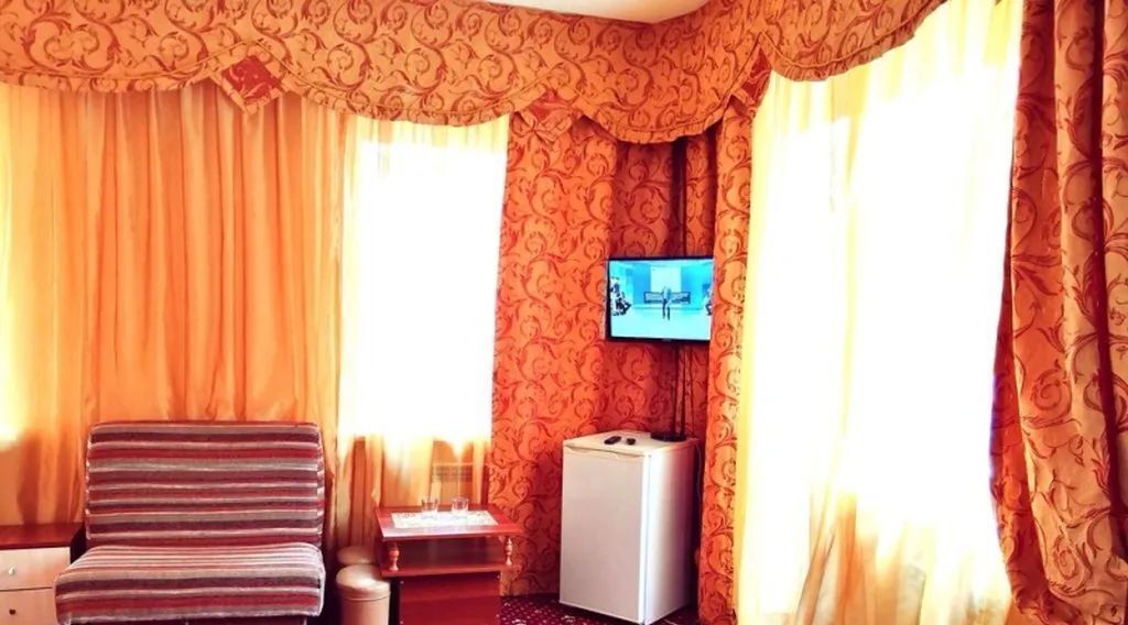 комната г Карачаевск кп Домбай пер Спасателей 2 фото 1