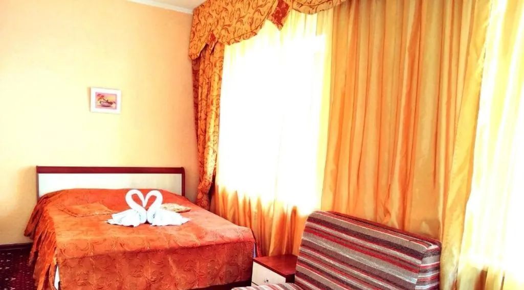 комната г Карачаевск кп Домбай пер Спасателей 2 фото 3