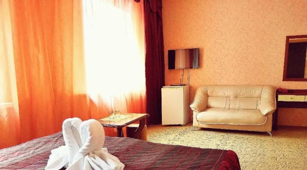 комната г Карачаевск кп Домбай пер Спасателей 2 фото 5