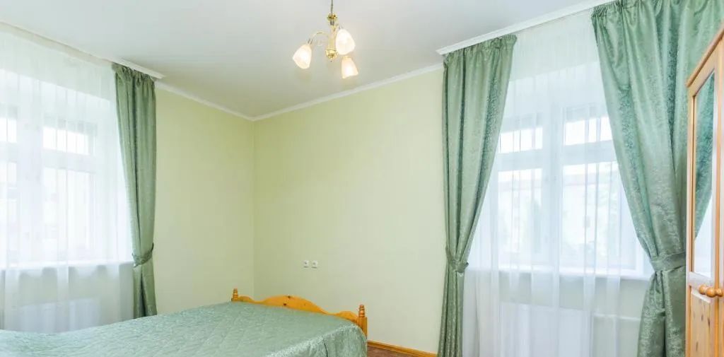 комната г Псков ул Ротная 44 фото 1