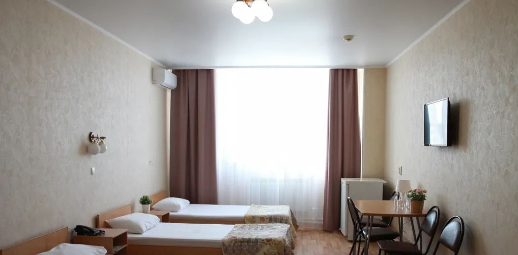 комната г Тольятти р-н Автозаводский ул 70 лет Октября 28 фото 4