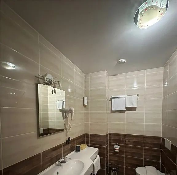 комната г Курган ул Кирова 119б фото 2