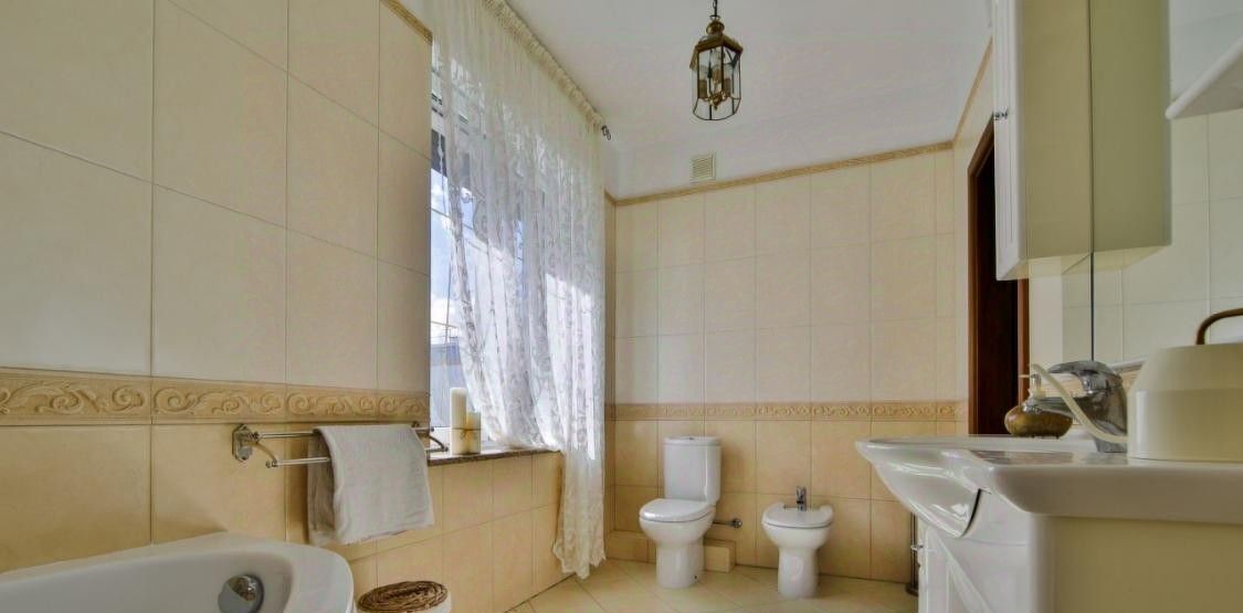 дом г Калининград р-н Центральный пр-кт Мира 170 фото 7