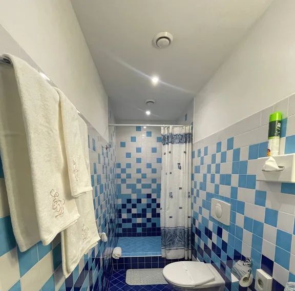 комната г Сургут ул Сергея Безверхова 21 фото 6
