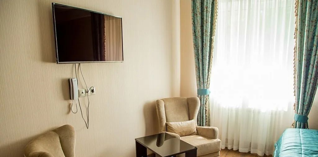 комната г Красноярск р-н Октябрьский ул Карбышева 29г фото 6