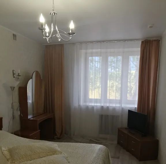 комната р-н Бугульминский г Бугульма ул Газинура Гафиатуллина 50 фото 1