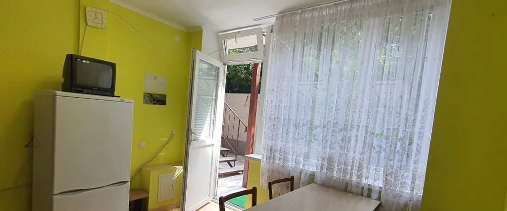 комната г Ялта пгт Отрадное ул Отрадная 1 фото 6