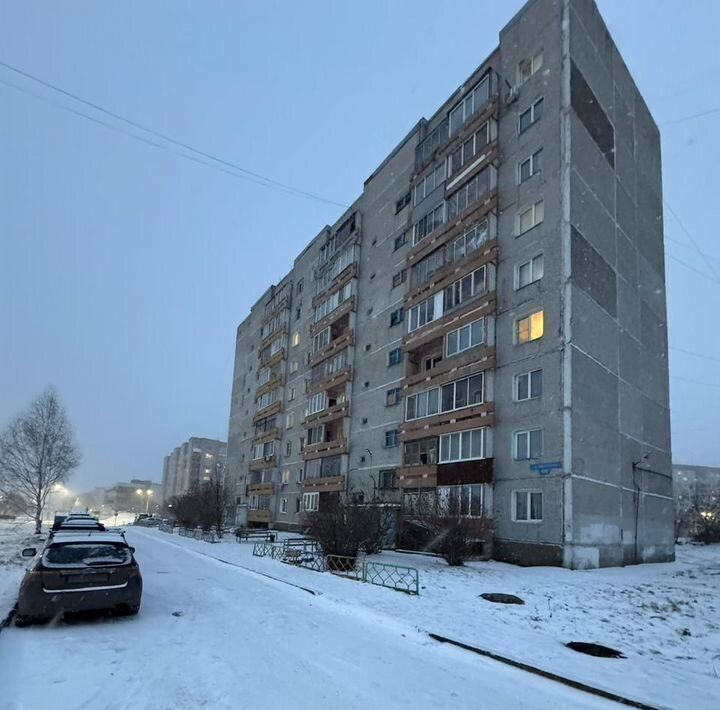 квартира г Новокузнецк р-н Новоильинский пр-кт Авиаторов 66 фото 3