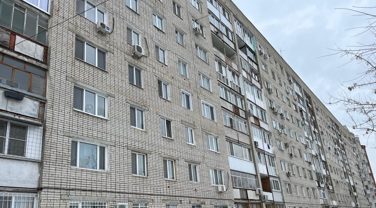 квартира г Саратов р-н Волжский ул Валовая 41/53 фото 1