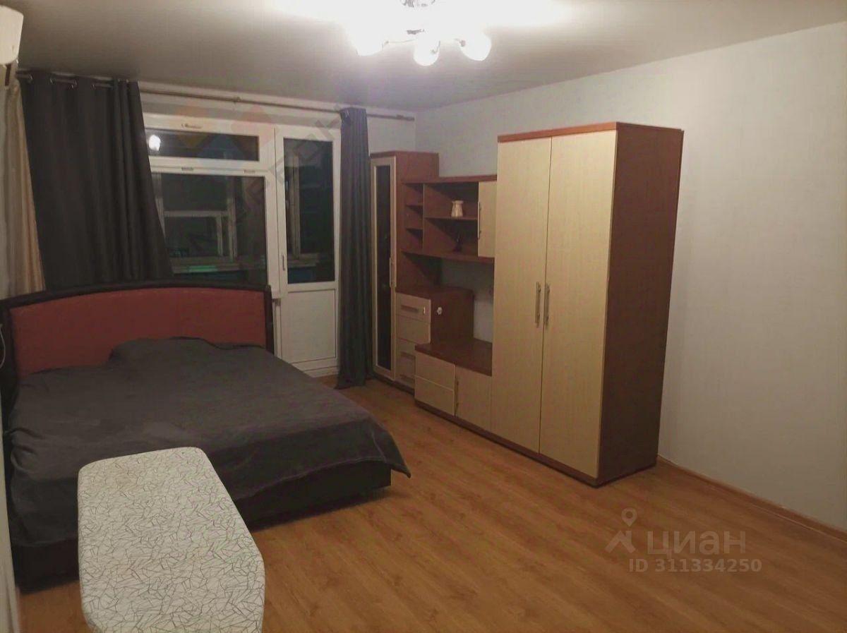 квартира г Краснодар р-н Западный ул им. 70-летия Октября 2 фото 1