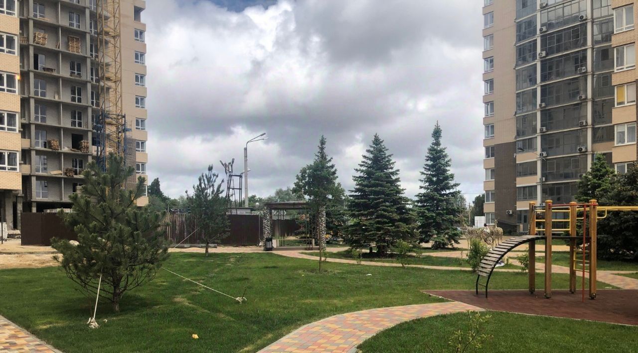 квартира г Волгоград р-н Дзержинский ул Ангарская 9а фото 33