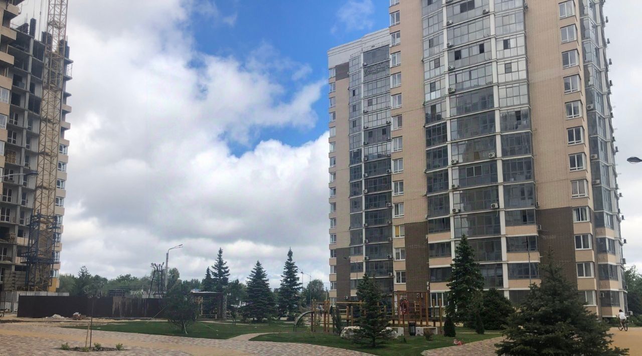 квартира г Волгоград р-н Дзержинский ул Ангарская 9а фото 31
