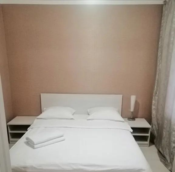 комната г Красноярск р-н Советский Взлётка ул Батурина 20 фото 1
