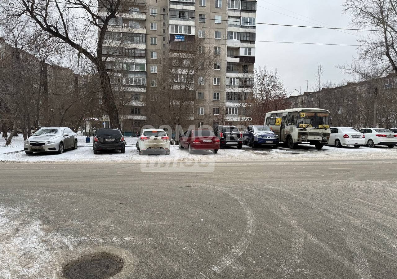 торговое помещение г Челябинск р-н Центральный ул 3-го Интернационала 65 фото 4