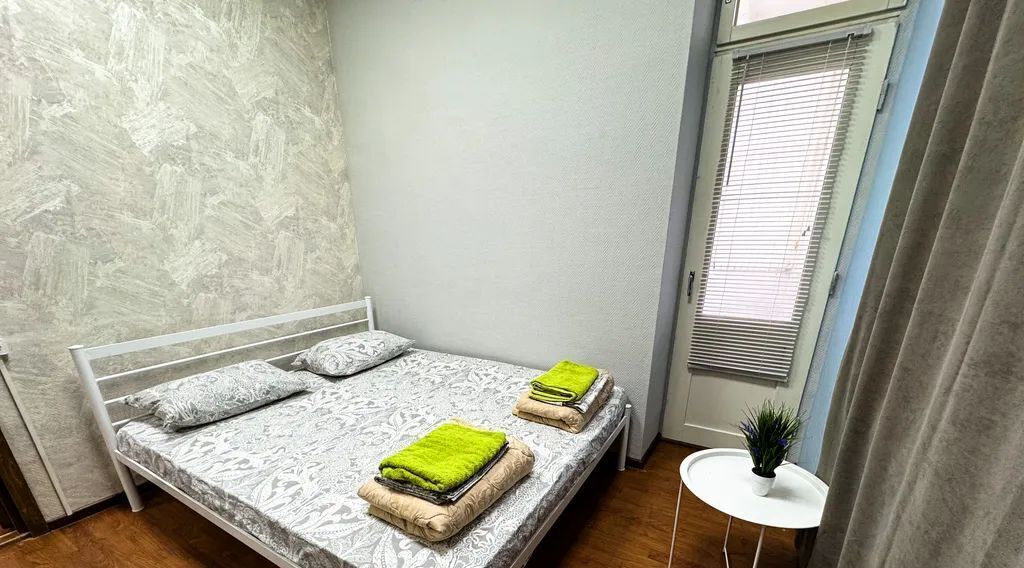 комната г Красноярск р-н Центральный ул Марковского 33 фото 5