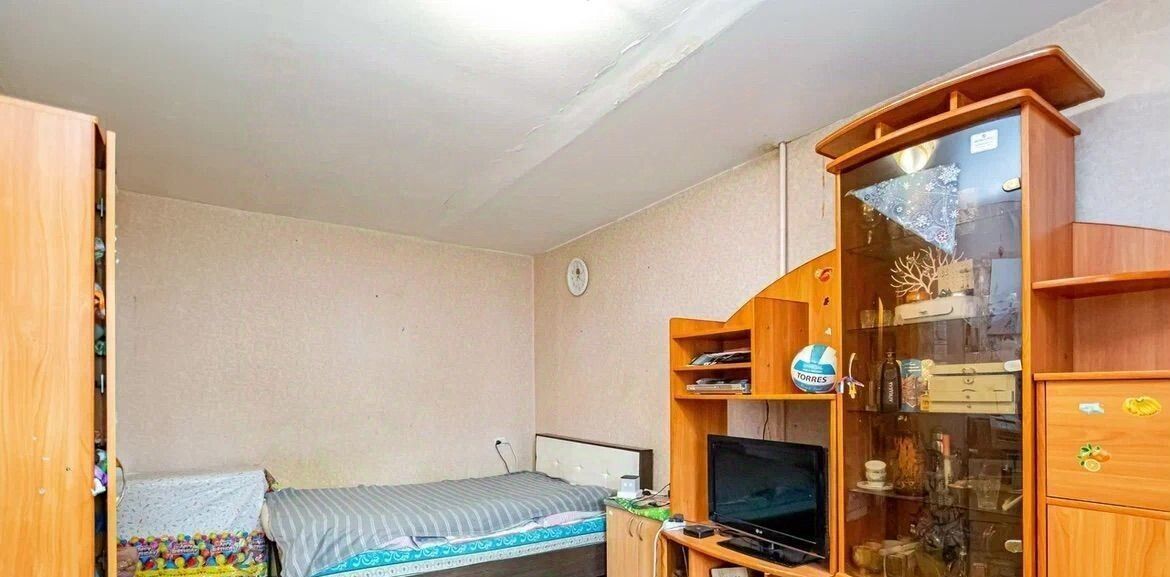 квартира г Пермь р-н Дзержинский ул Крисанова 5 фото 2