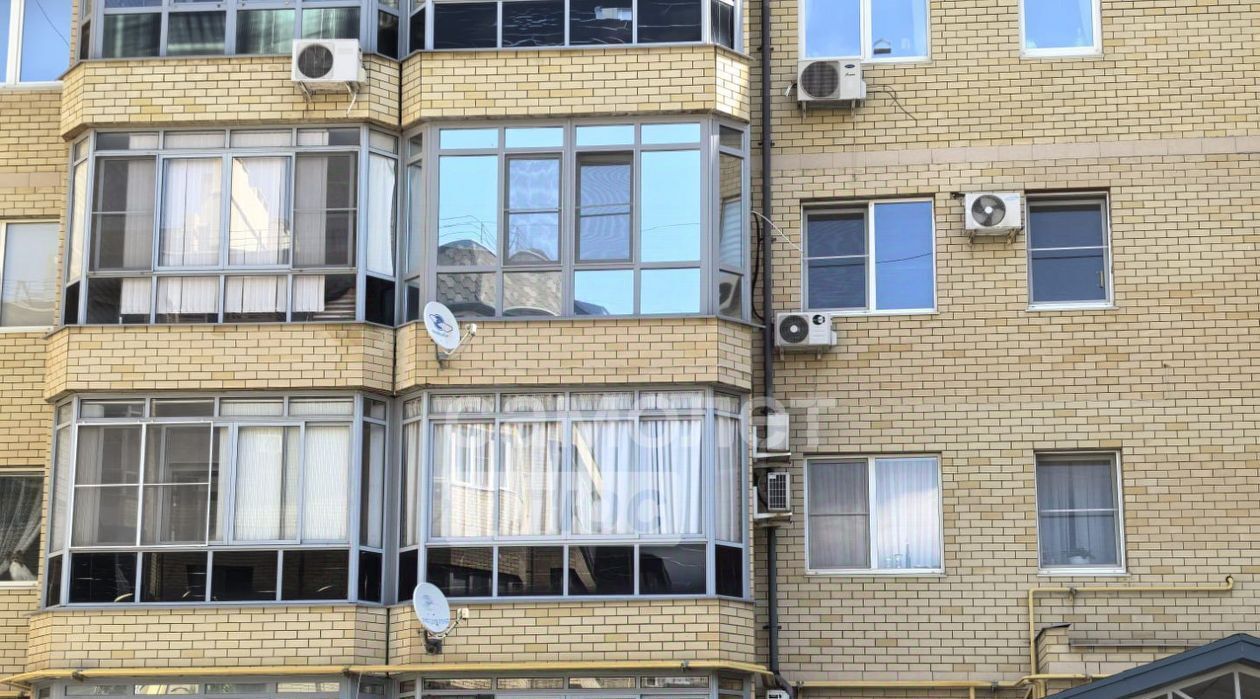 квартира г Волгоград р-н Дзержинский ул Шекснинская 91 фото 31