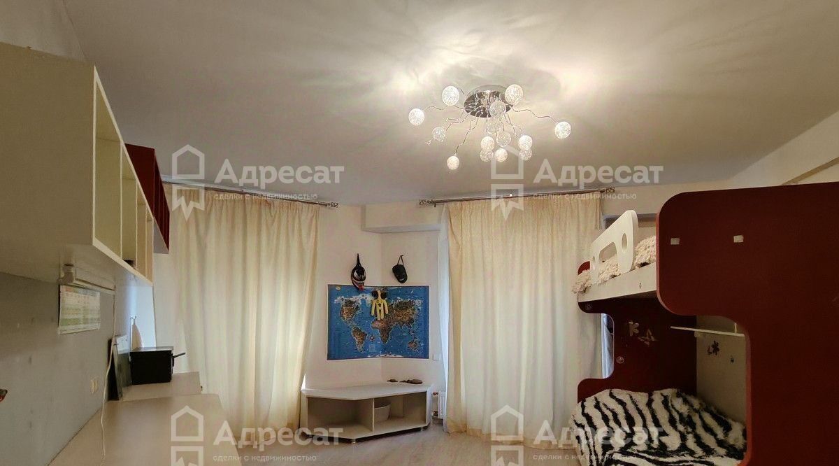 квартира г Волгоград р-н Дзержинский ул 8-й Воздушной Армии 10а фото 11