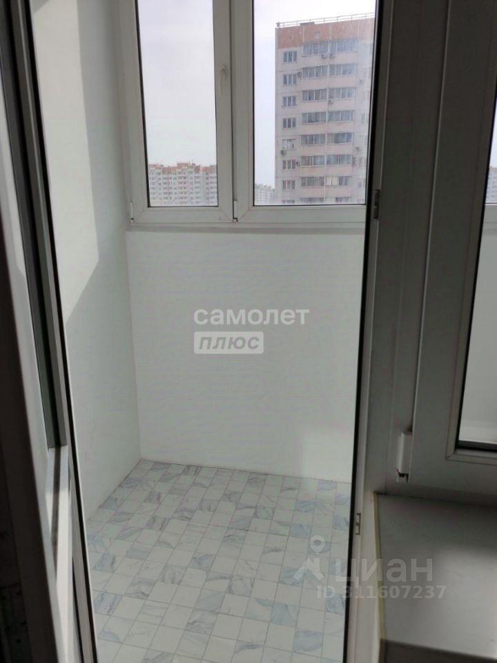 квартира г Краснодар р-н Прикубанский ул им. Героя Яцкова И.В. 9/1 фото 11