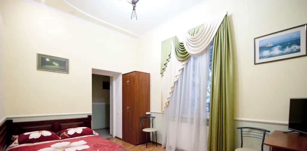 дом г Ялта ул Чехова А.П. 13 фото 19