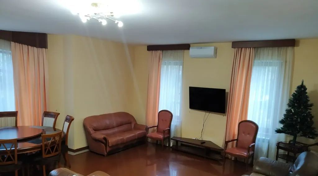 дом г Ялта пгт Ливадия ул Батурина 32в фото 1