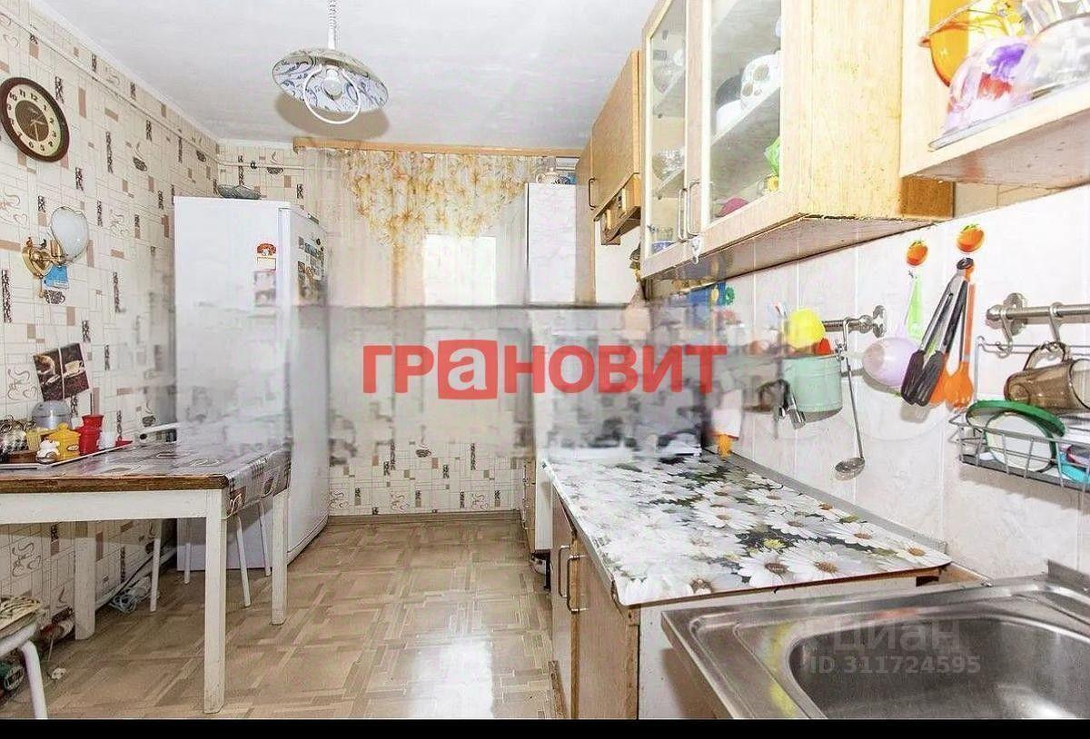 дом г Новосибирск р-н Кировский пер 15-й Бронный 72 фото 8
