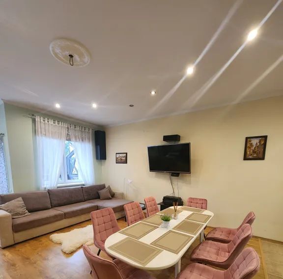 дом г Пионерский ул Рензаева 10б фото 5