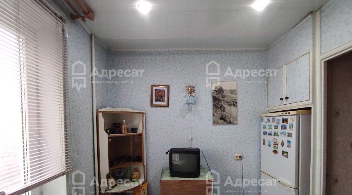 квартира г Волгоград р-н Дзержинский ул 8-й Воздушной Армии 28 фото 11