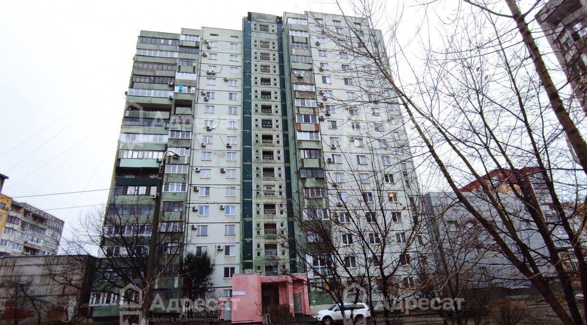 квартира г Волгоград р-н Дзержинский ул 8-й Воздушной Армии 28 фото 16