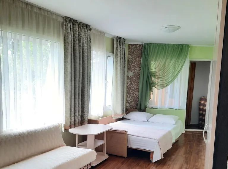 дом г Ялта пгт Гурзуф ул Подвойского 17 фото 1