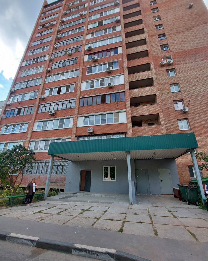 квартира г Тольятти р-н Автозаводский ул Автостроителей 7 фото 16