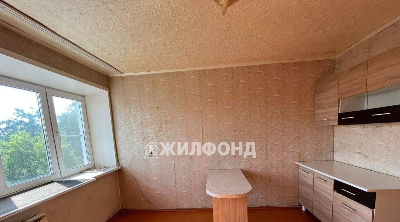 комната г Кемерово р-н Кировский ул Инициативная 6 фото 2