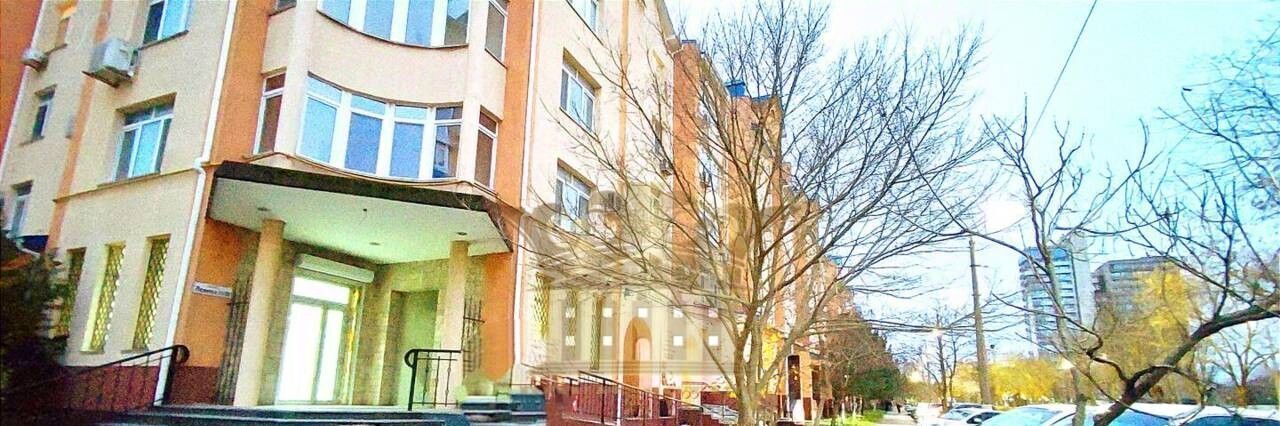 торговое помещение г Евпатория пр-кт им.В.И.Ленина 51/50 фото 1