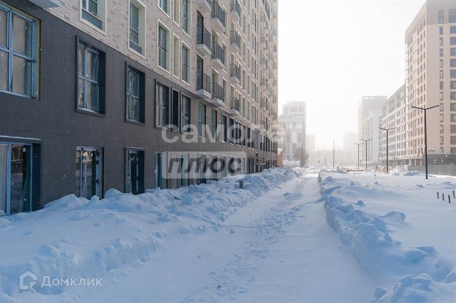 квартира г Ижевск р-н Октябрьский Северо-Западный Ижевск городской округ, улица им. Василия Тарасова, 2 фото 3