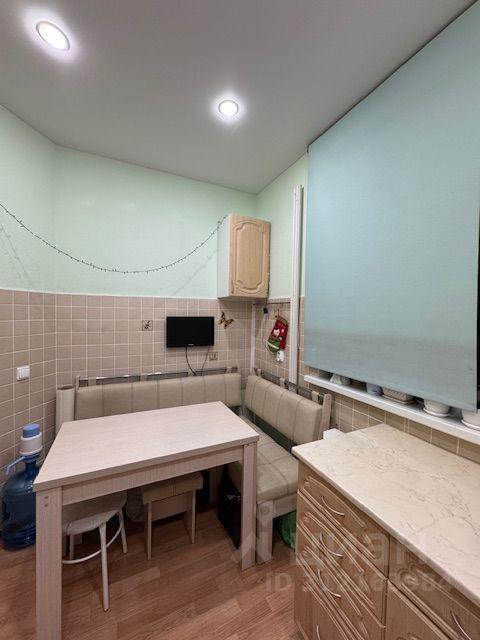 квартира г Екатеринбург р-н Орджоникидзевский ул Парниковая 6 фото 4
