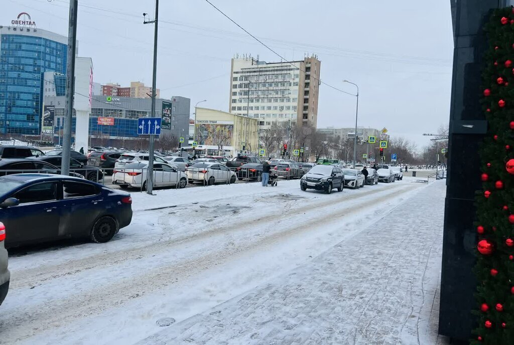 торговое помещение г Тюмень ул 50 лет Октября 4 Центральный административный округ фото 14