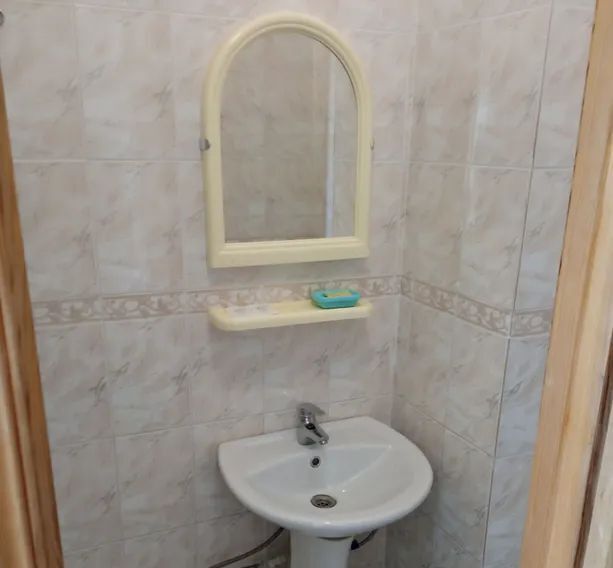 комната г Ялта ул Дражинского 14 фото 5