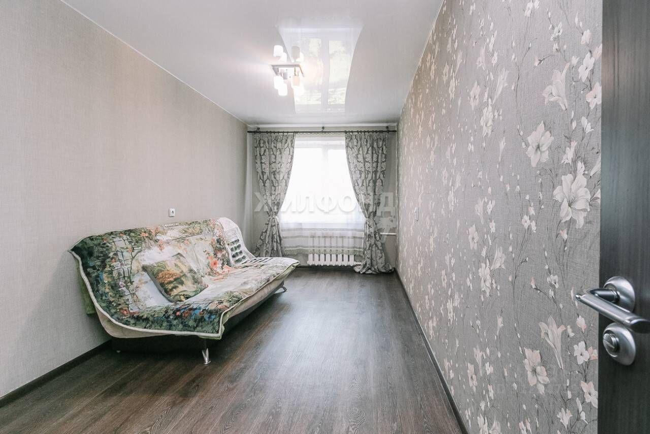 квартира г Новосибирск р-н Кировский ул Вертковская 12 фото 2