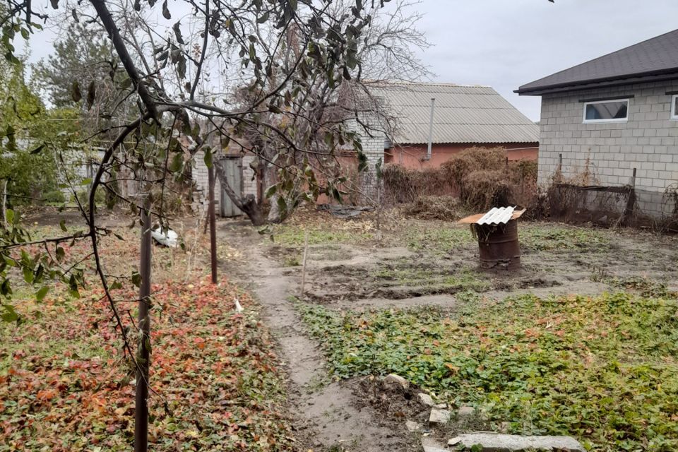 дом г Волгоград р-н Краснооктябрьский ул им. Ивана Земнухова городской округ Волгоград фото 1