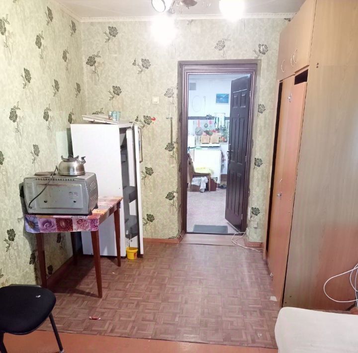 комната г Барнаул р-н Железнодорожный ул Матросова 7б фото 8