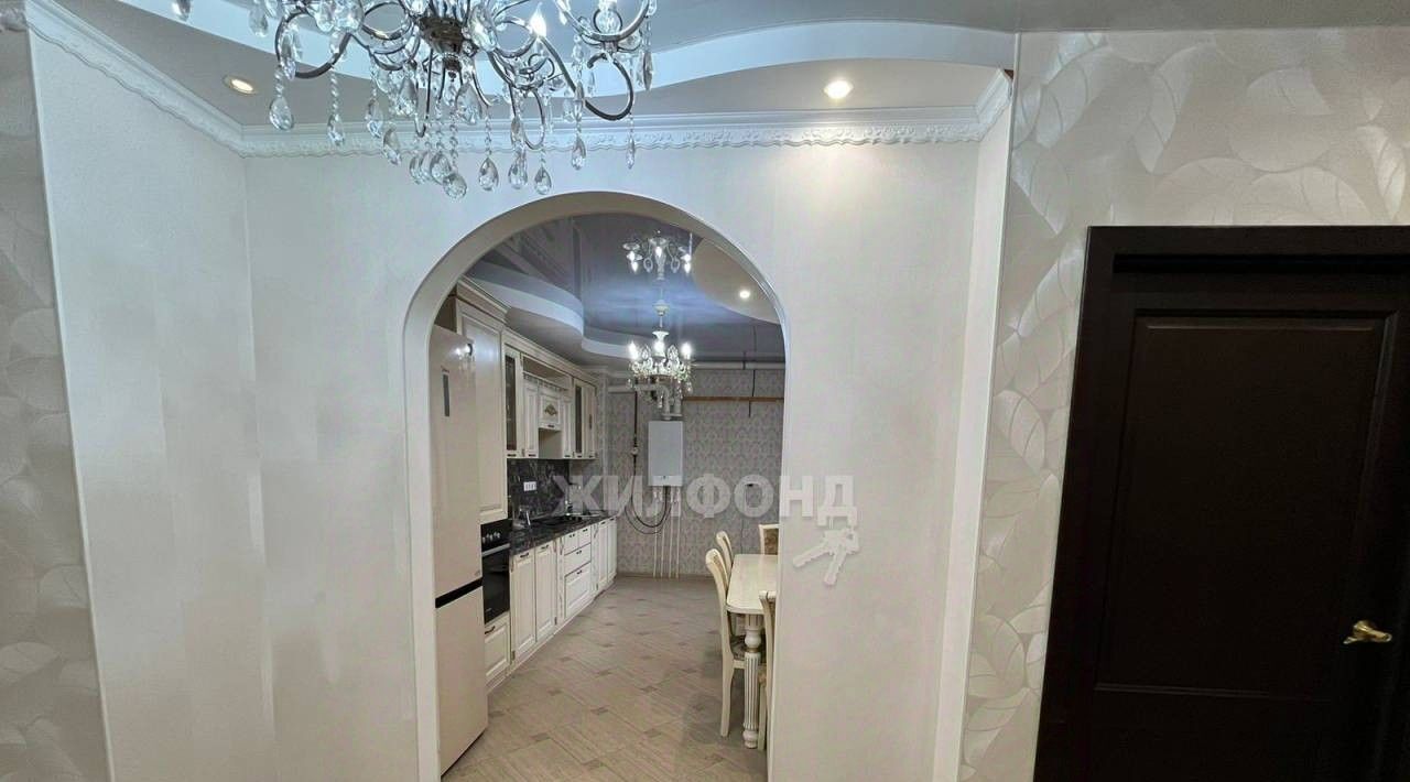 квартира г Астрахань р-н Кировский ул Набережная Приволжского затона 4 фото 3