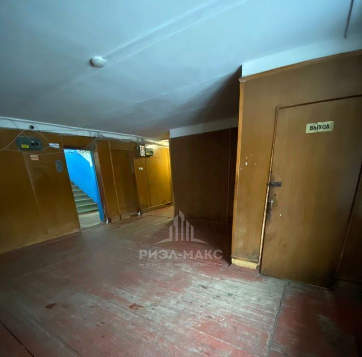 комната г Брянск р-н Володарский ул академика Королева 12 фото 13