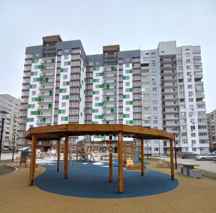 квартира г Саратов р-н Ленинский ул Лунная 25б фото 4